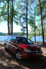 Dodge Grand Caravan SXT 2008 года